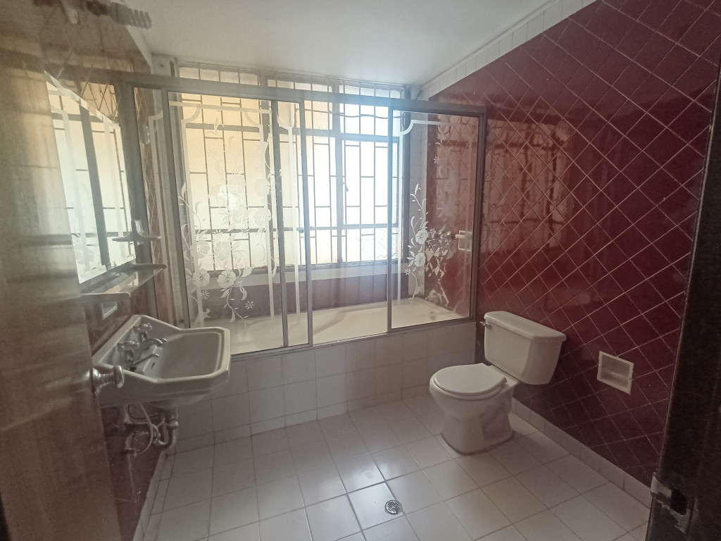 Casa en venta en San Luis, Bogotá · foto 23 de 24