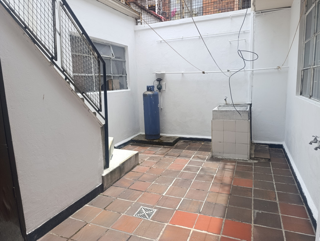 Casa en venta en San Luis, Bogotá · foto 8 de 24