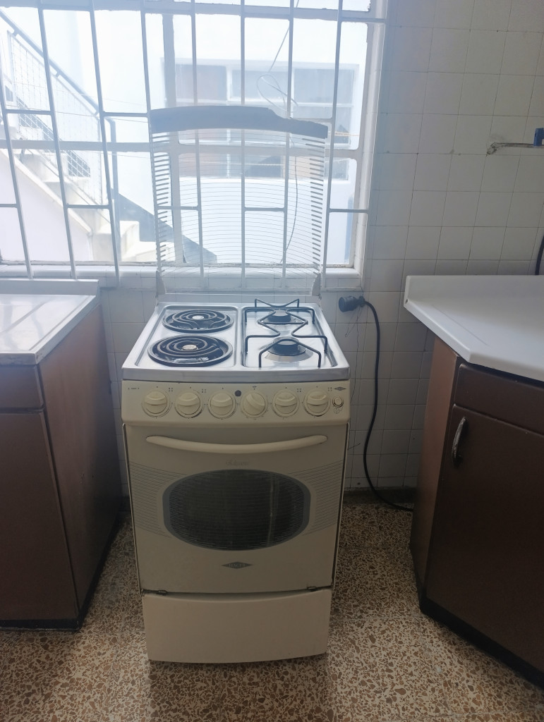 Casa en venta en San Luis, Bogotá · foto 9 de 24