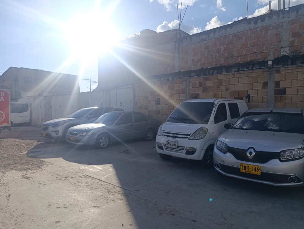 Lote en venta en Fontibón, Bogotá · foto 5 de 7
