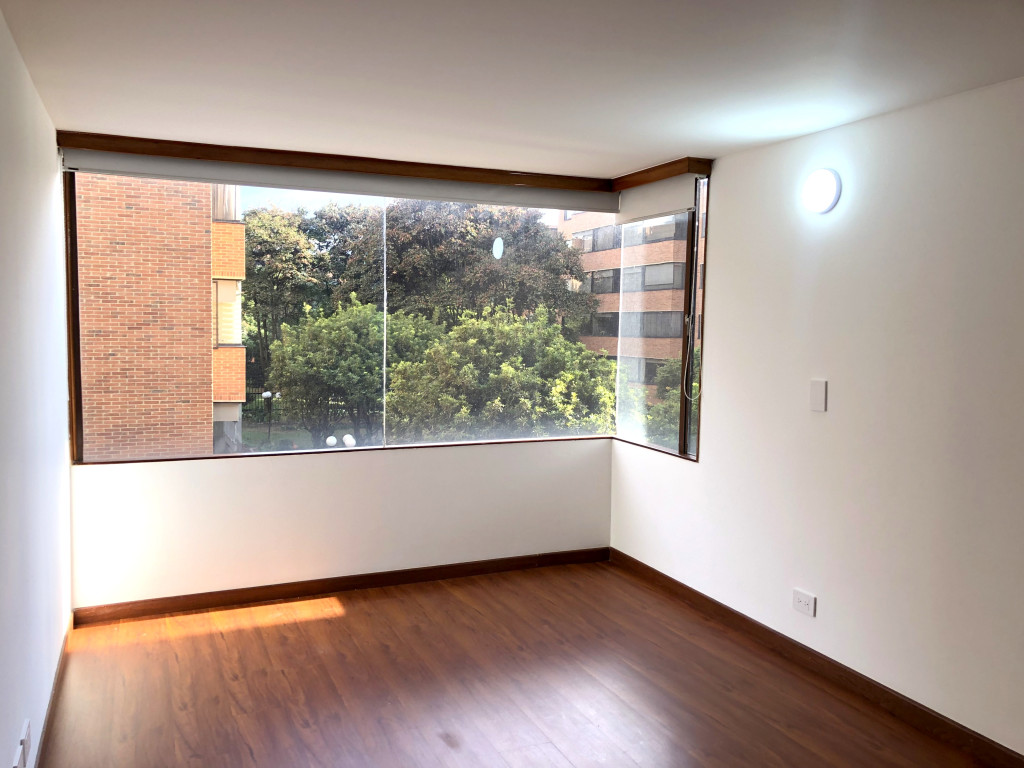 Apartamento de 3 alcobas en arriendo en Unicentro, Bogotá, 139 m² · foto 13 de 18