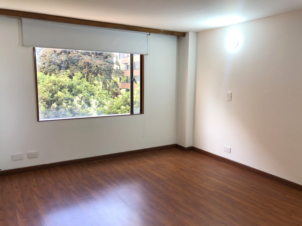 Apartamento de 3 alcobas en arriendo en Unicentro, Bogotá, 139 m² · foto 15 de 18