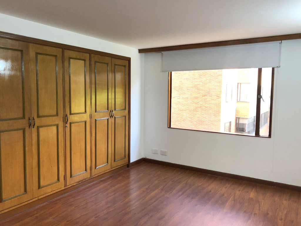 Apartamento de 3 alcobas en arriendo en Unicentro, Bogotá, 139 m² · foto 16 de 18