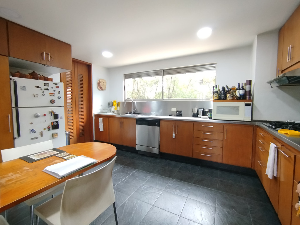 Apartamento en venta en Cerros De Niza, Bogotá · foto 8 de 19