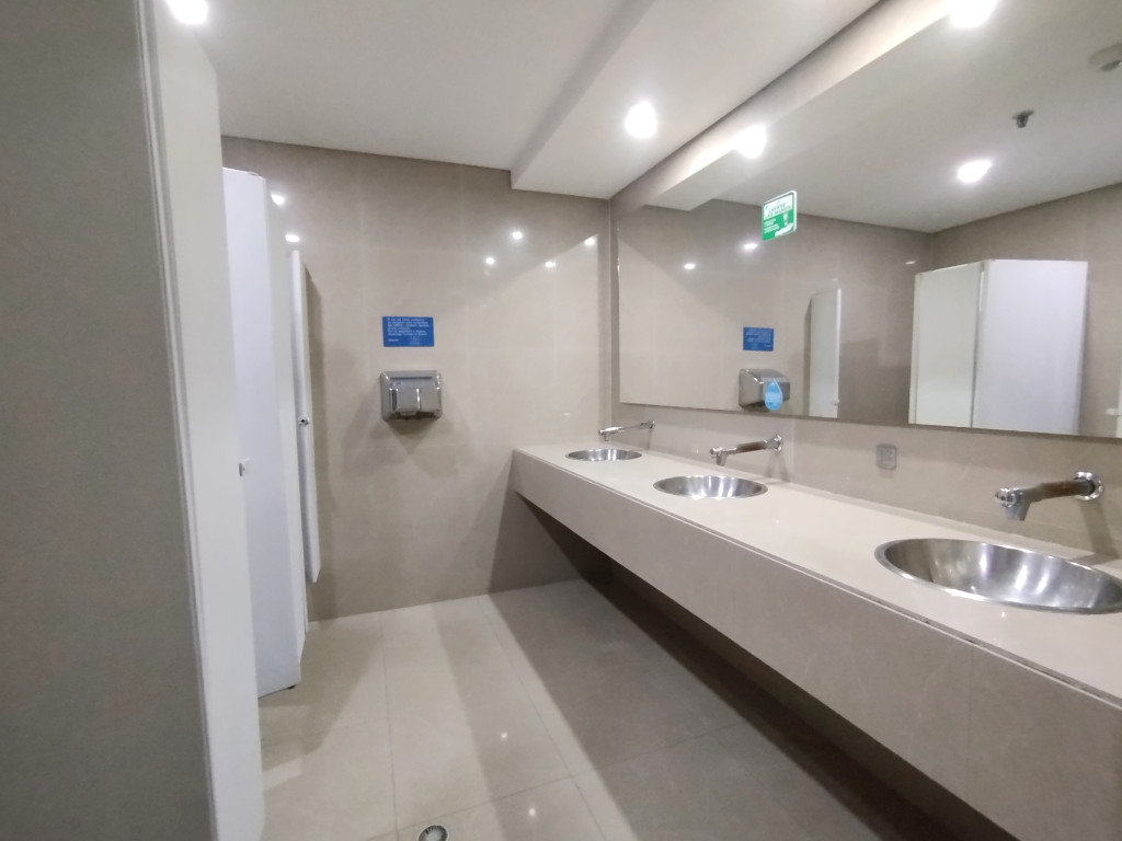 Oficina en arriendo en Chico, Bogotá, 45 m² · foto 5 de 6