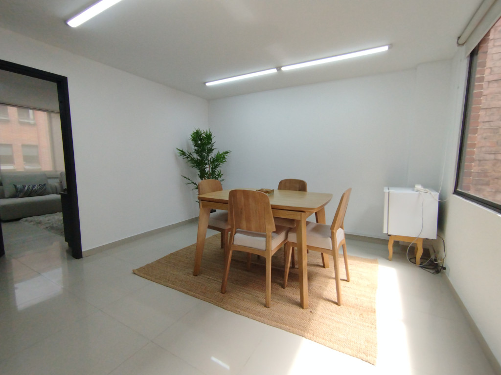 Oficina en arriendo en Chico Norte, Bogotá, 36 m² · foto 3 de 7