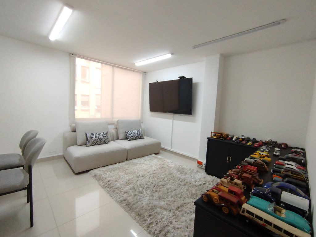 Oficina en arriendo en Chico Norte, Bogotá, 36 m² · foto 4 de 7