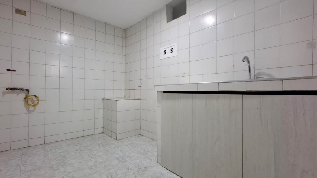 Apartamento de 3 alcobas en arriendo en Carvajal, Bogotá, 150 m² · foto 3 de 16