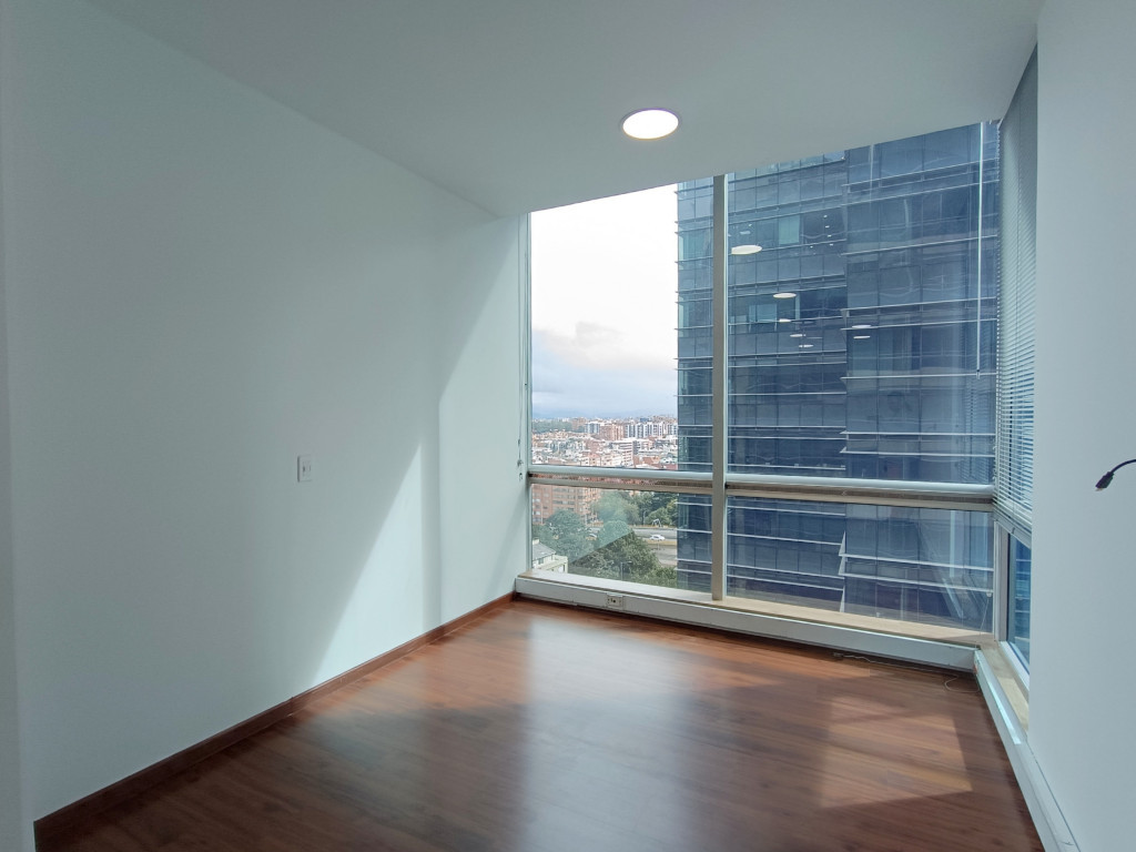 Oficina en venta en Santa Barbara, Bogotá, 70 m² · foto 6 de 13