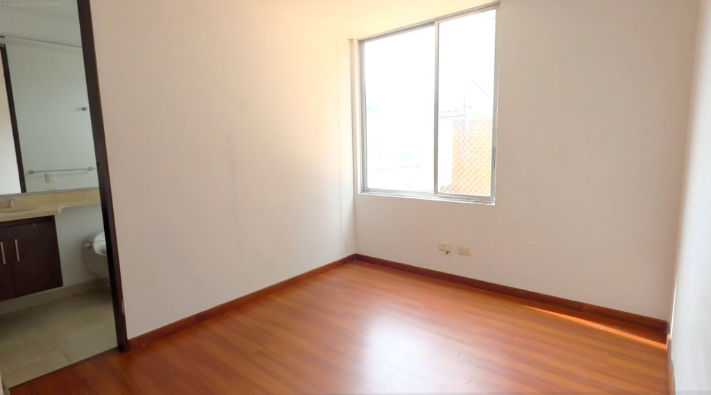 Apartamento de 2 alcobas en arriendo en Santa Barbara Occidental, Bogotá, 87 m² · foto 7 de 15