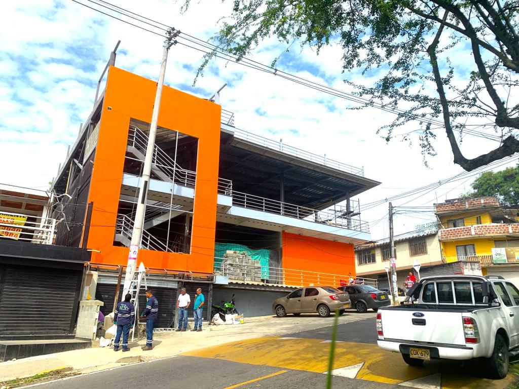 Local en arriendo · Terrón Colorado, Cali