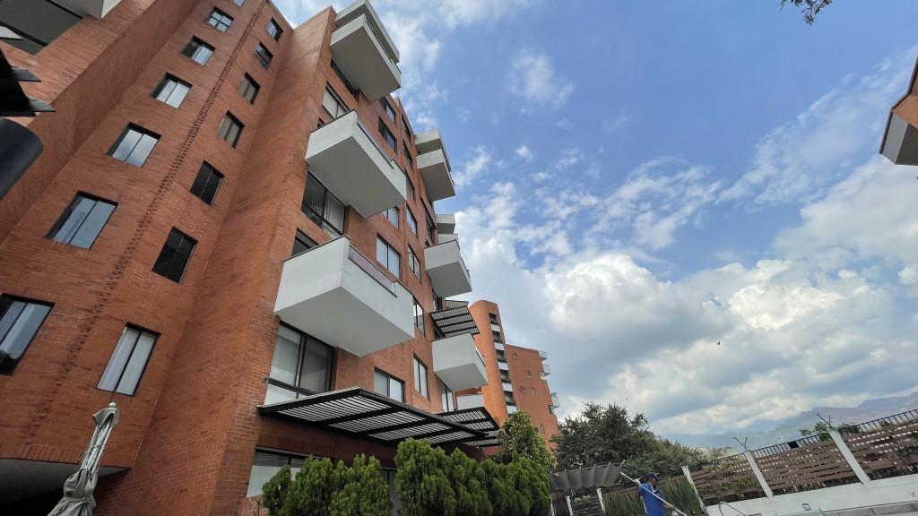 Apartamento en venta · La Arboleda, Cali
