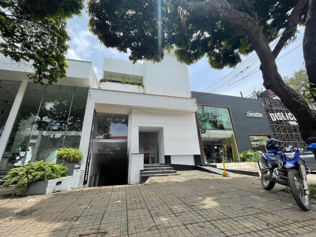 Local en arriendo · Santa Mónica Residencial, Cali
