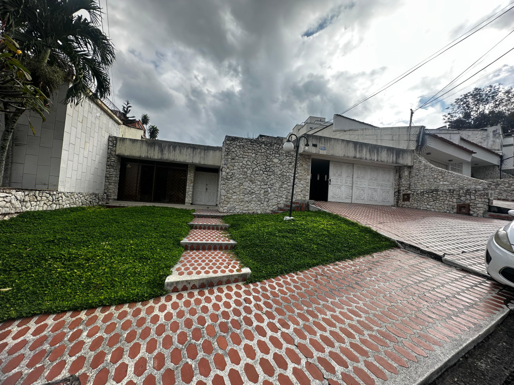 Casa en arriendo/venta · Cristales, Cali