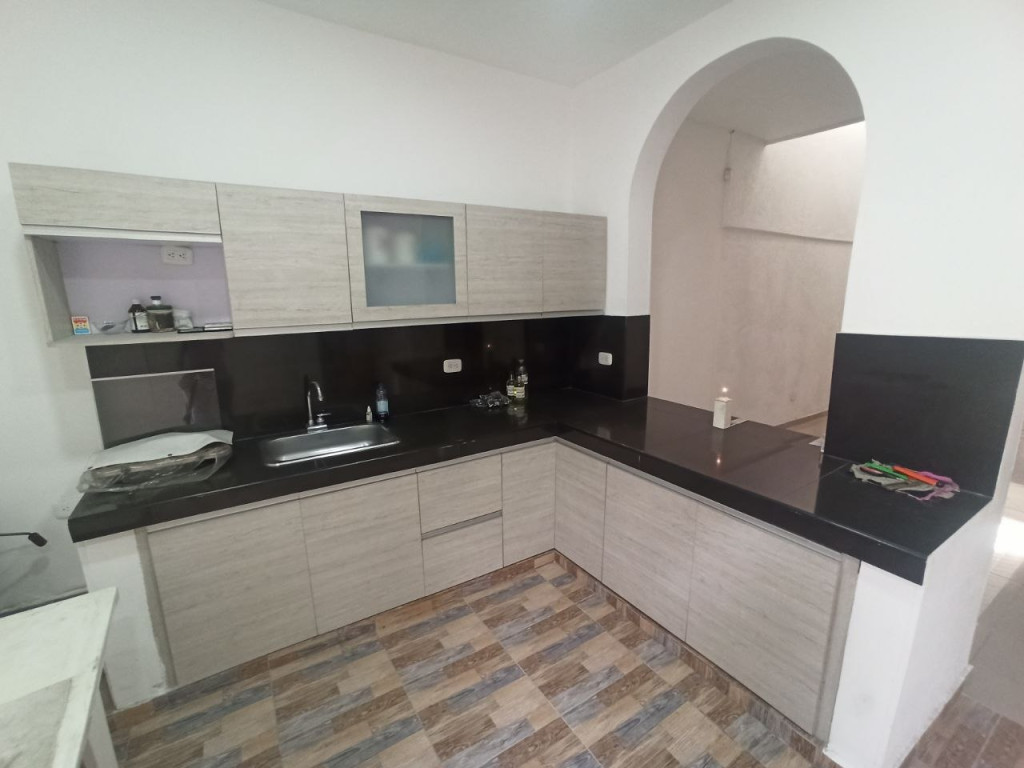Casa en arriendo · Bretaña, Cali