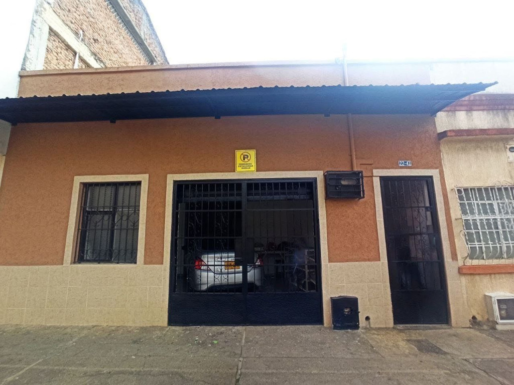 Casa en venta · Bretaña, Cali