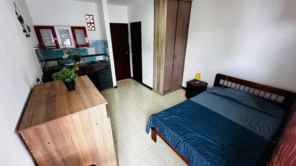 APARTAESTUDIO EN ARRIENDO