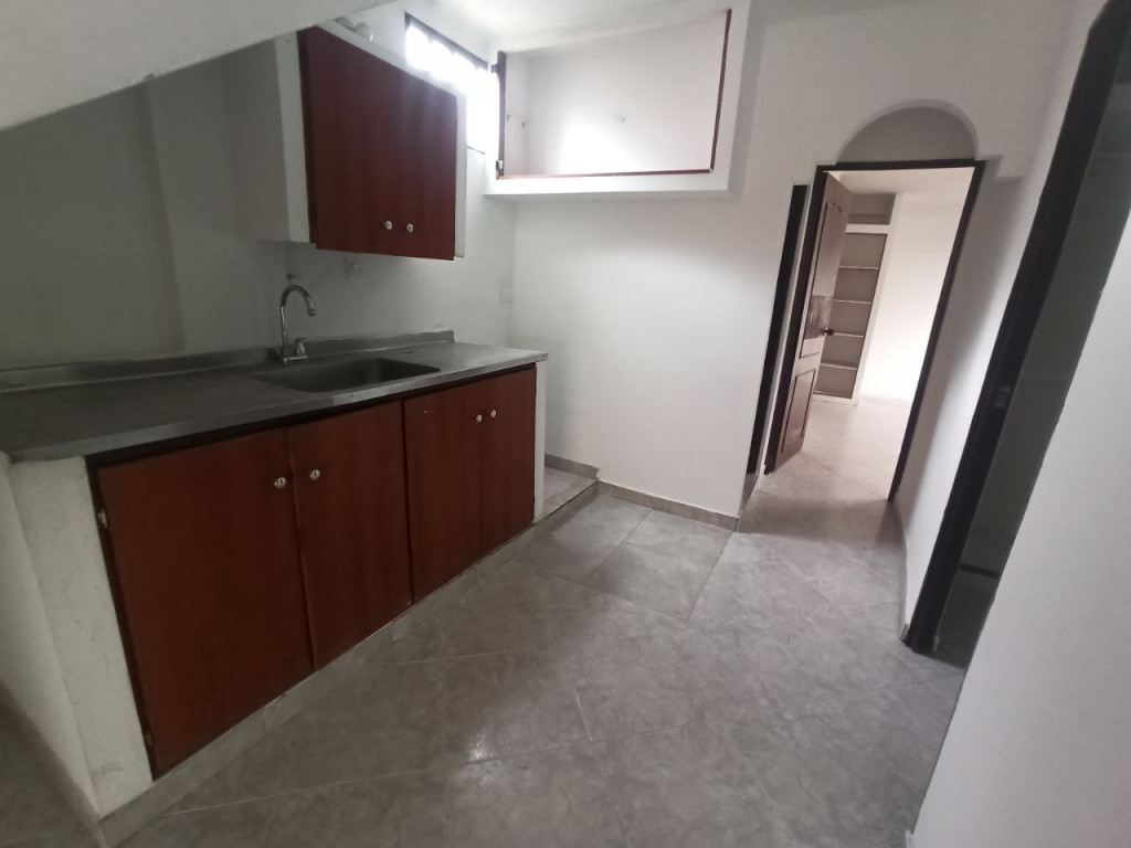 APARTAMENTO EN ARRIENDO