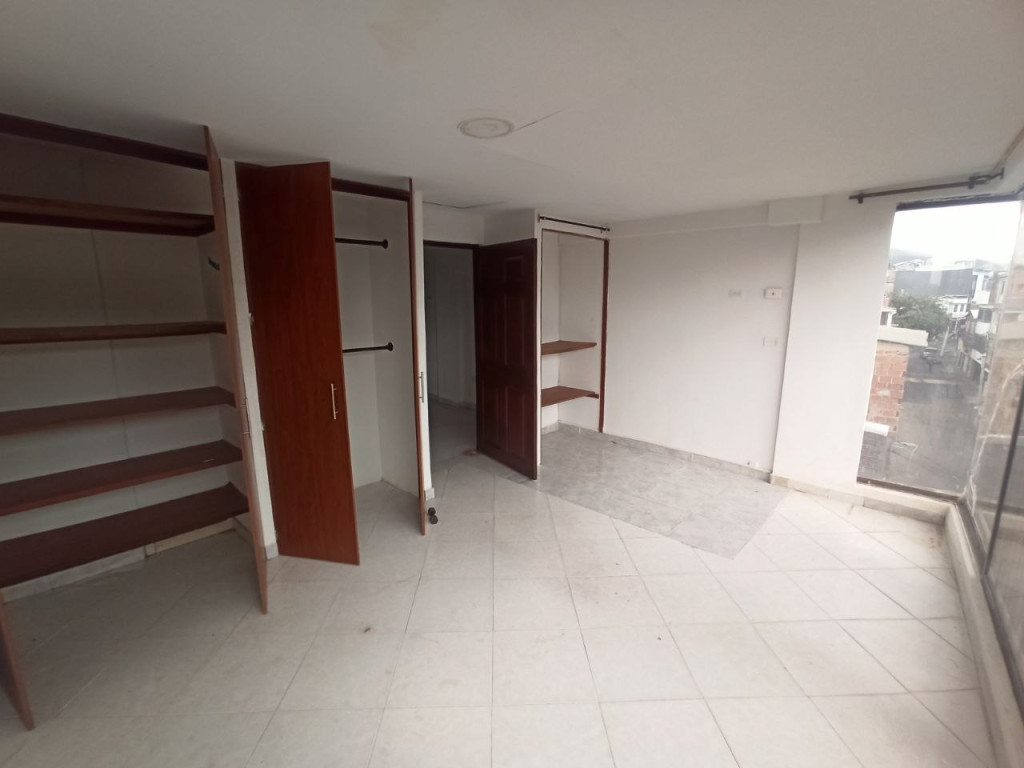 APARTAMENTO EN ARRIENDO