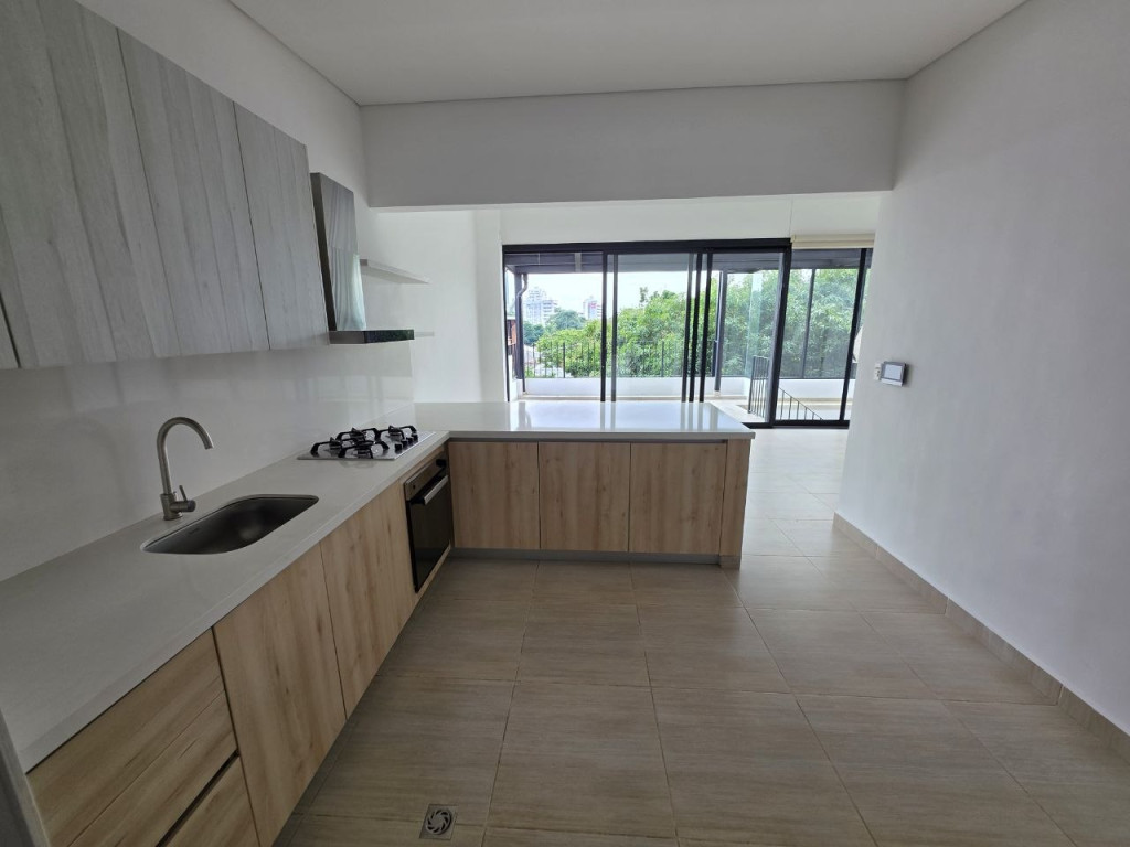 APARTAMENTO EN ARRIENDO