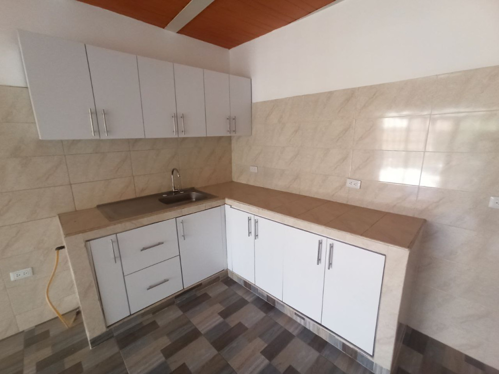 APARTAMENTO EN ARRIENDO