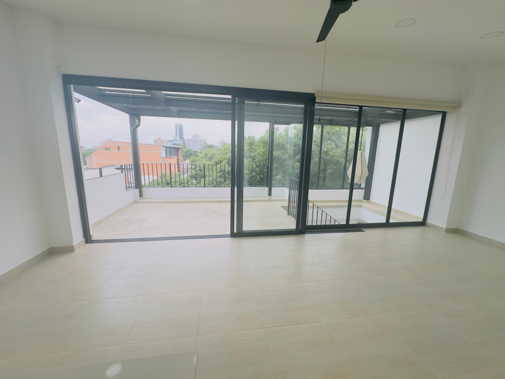 APARTAMENTO EN ARRIENDO