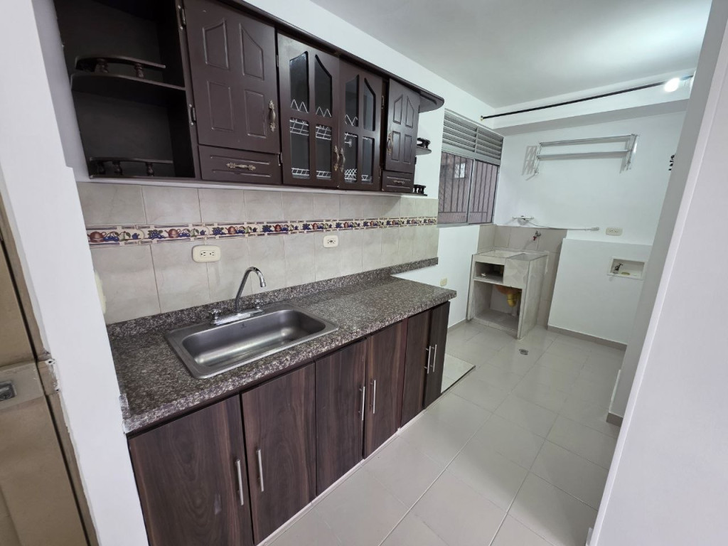 APARTAMENTO EN ARRIENDO