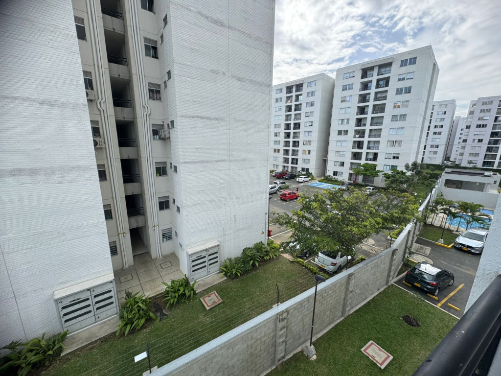 APARTAMENTO EN ARRIENDO