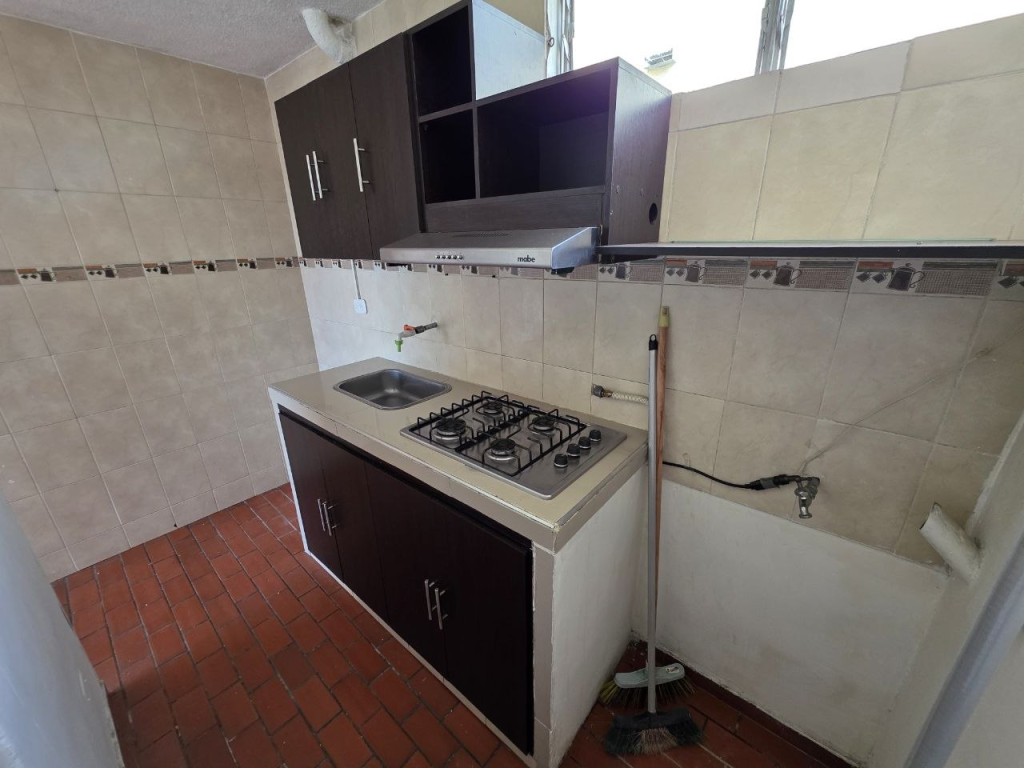 APARTAMENTO EN ARRIENDO