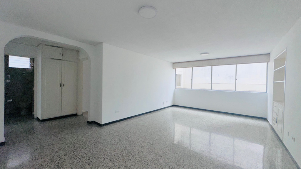 Apartamento en venta · Versalles, Cali