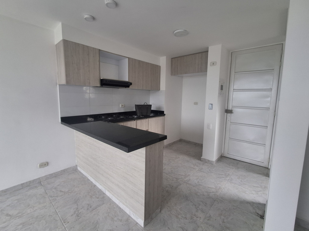 APARTAMENTO EN ARRIENDO