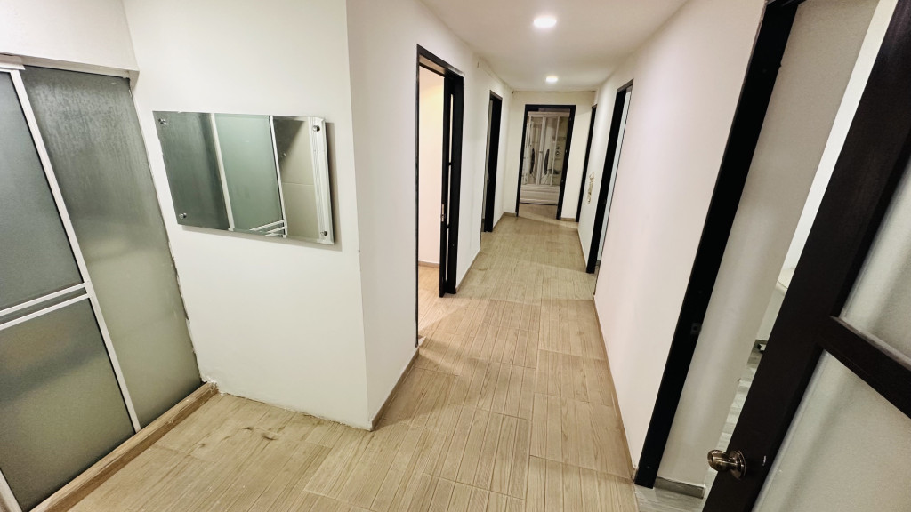 Oficina en arriendo · La Hacienda, Cali