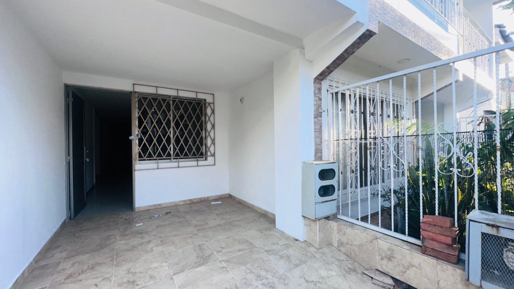 APARTAMENTO EN ARRIENDO