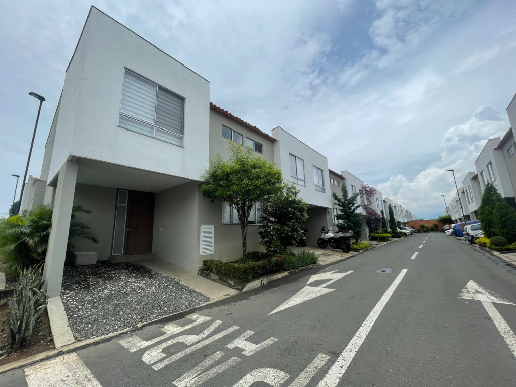CASA EN VENTA