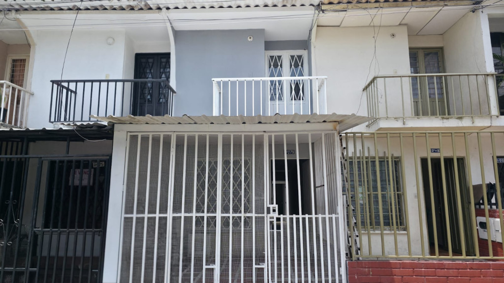 CASA EN ARRIENDO