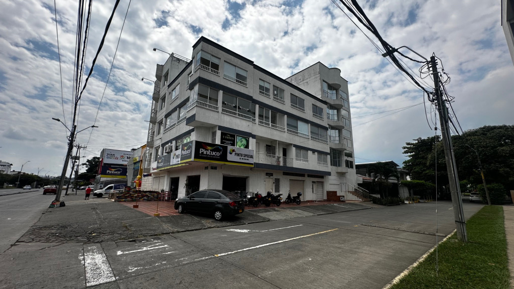 Consultorio en arriendo · El Gran Limonar, Cali
