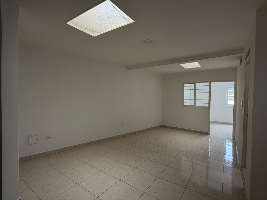Apartaestudio en arriendo · Prados Del Norte, Cali