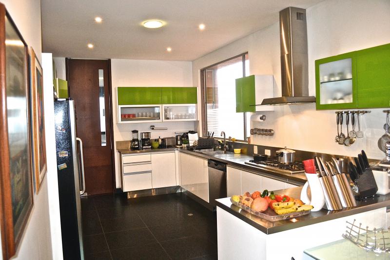 Apartamento En Venta - Los Rosales, Bogotá
