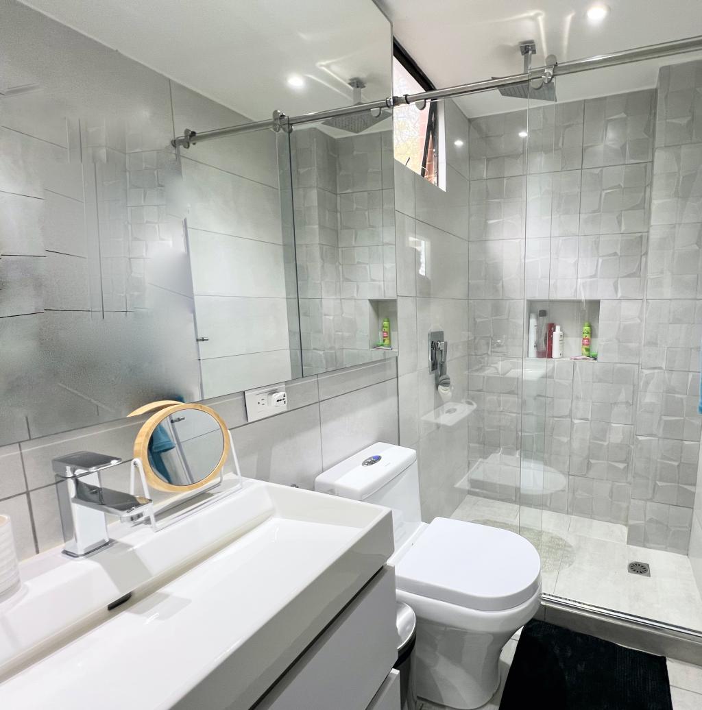 Apartamento En Venta - Los Rosales, Bogotá