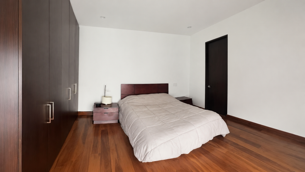 Apartamento En Arriendo - Los Rosales, Bogotá