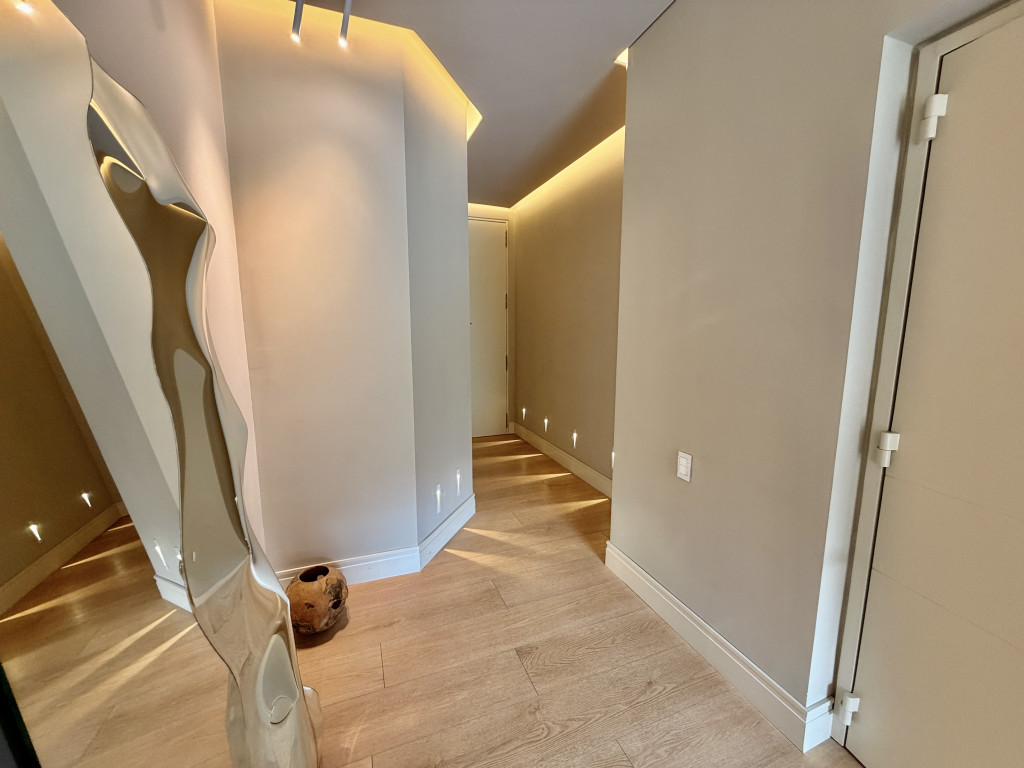 Apartamento En Venta - Los Rosales, Bogotá