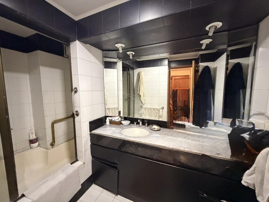 Apartamento En Venta - Los Rosales, Bogotá