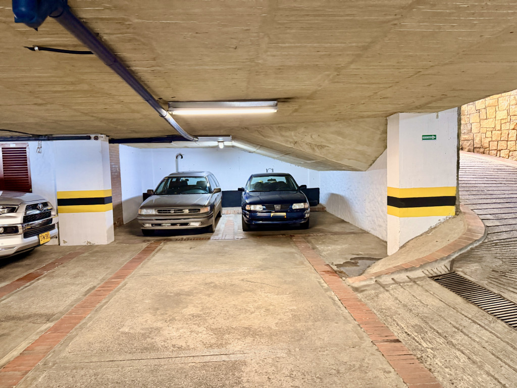 Apartamento En Venta - Los Rosales, Bogotá