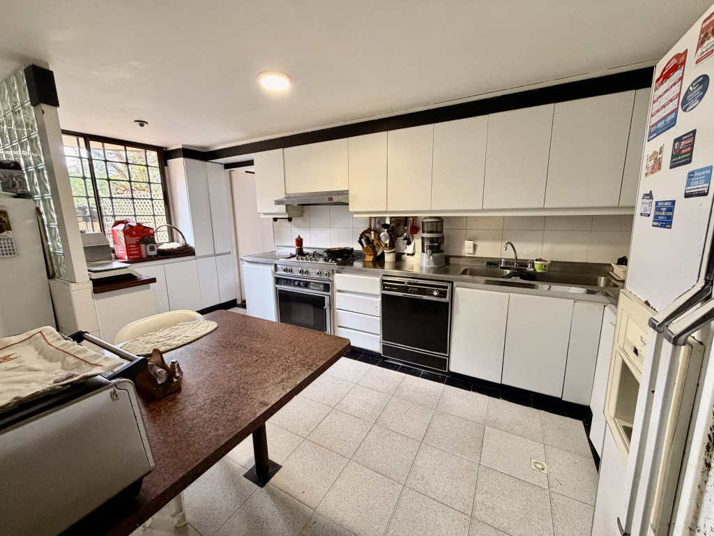 Apartamento En Venta - Los Rosales, Bogotá