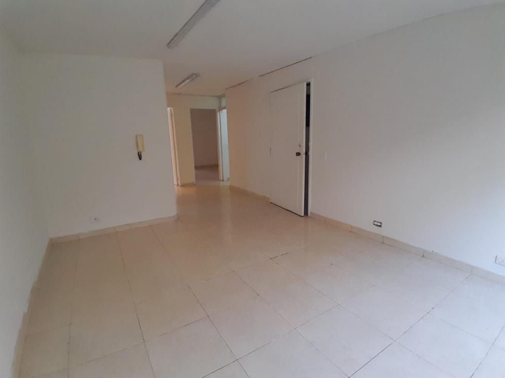 Oficina en arriendo en Chico Norte, Bogotá, 50 m² · foto 4 de 11