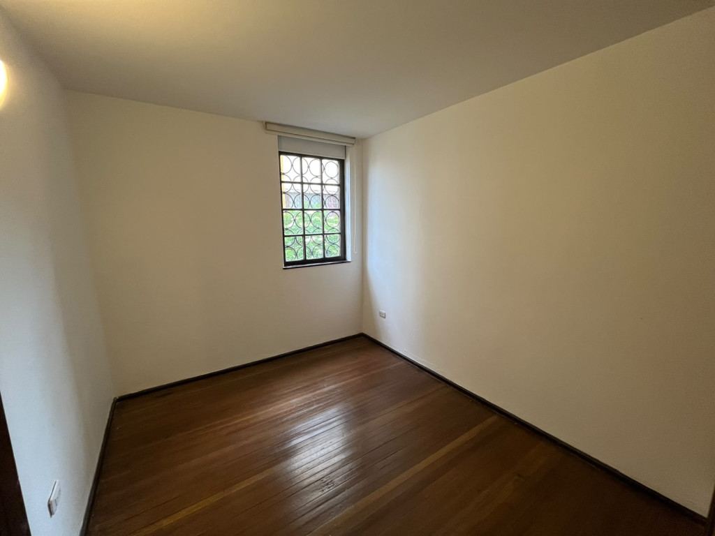 Apartamento de 3 alcobas en arriendo en La Candelaria, Bogotá, 110 m² · foto 16 de 21