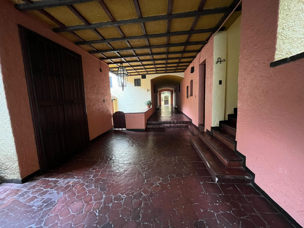 Apartamento de 3 alcobas en arriendo en La Candelaria, Bogotá, 110 m² · foto 20 de 21