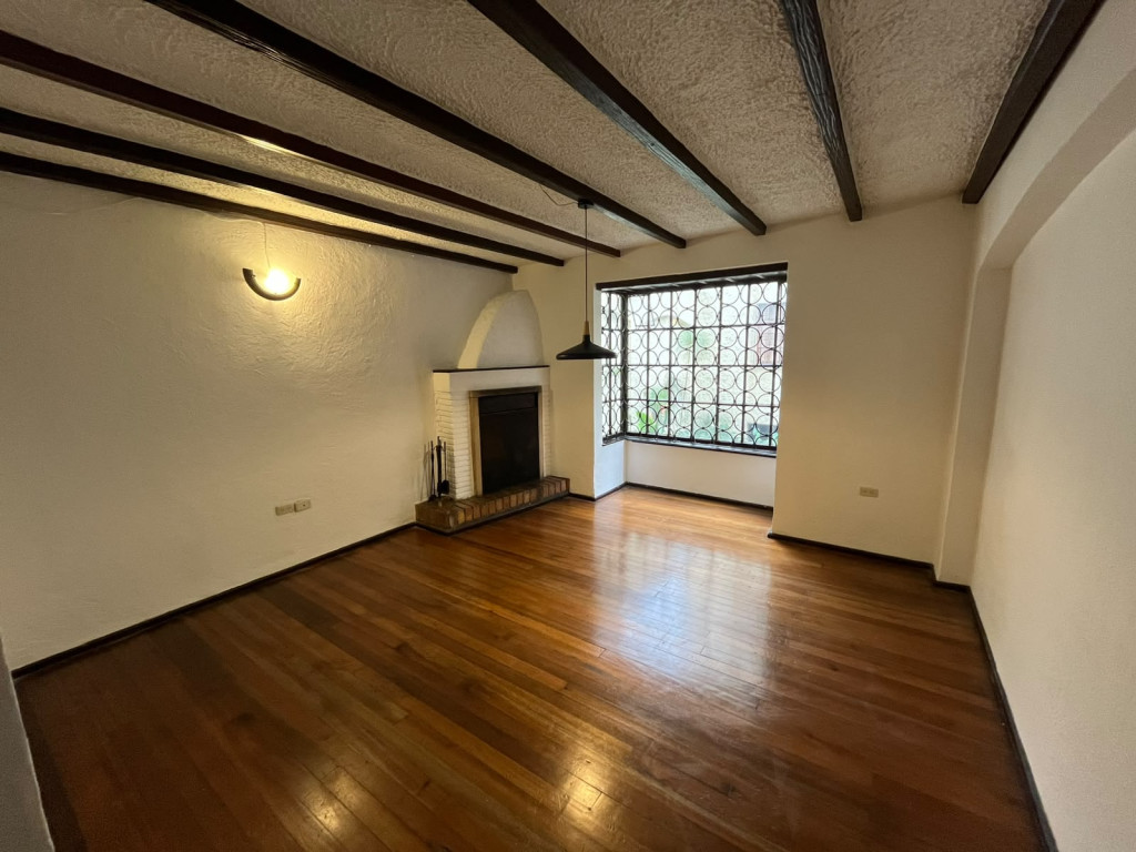 Apartamento de 3 alcobas en arriendo en La Candelaria, Bogotá, 110 m² · foto 3 de 21