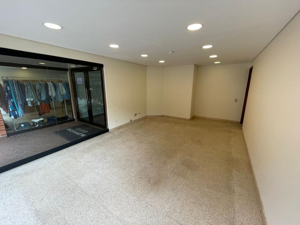 Local en arriendo en Chico Norte, Bogotá, 22 m² · foto 5 de 7