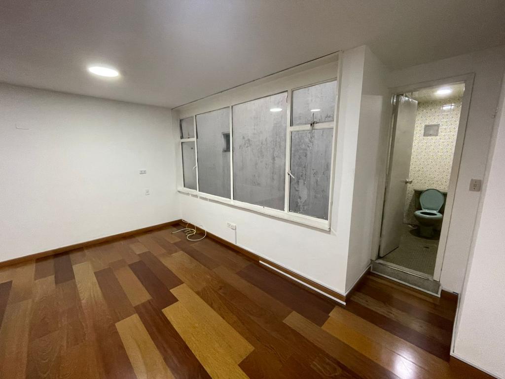 Oficina en arriendo en Centro, Bogotá, 22 m² · foto 6 de 7